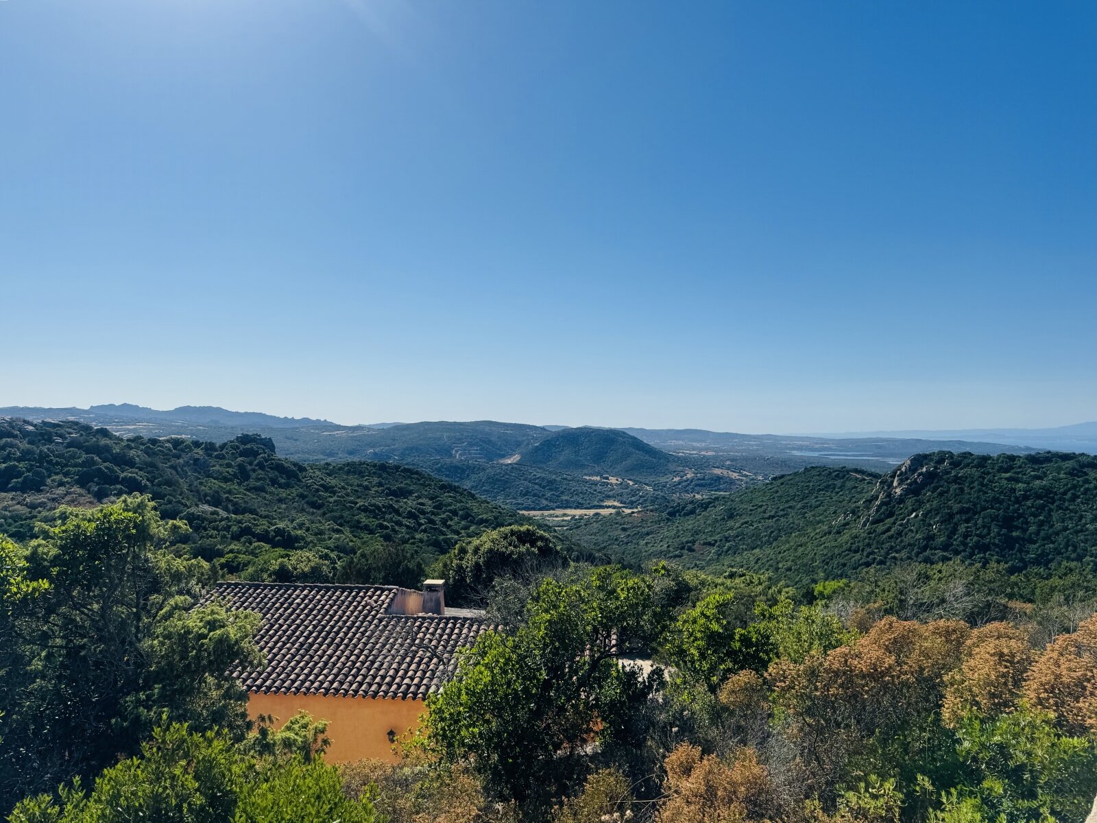 Authentisches Stazzo + Gästehaus mit Meerblick bei Palau