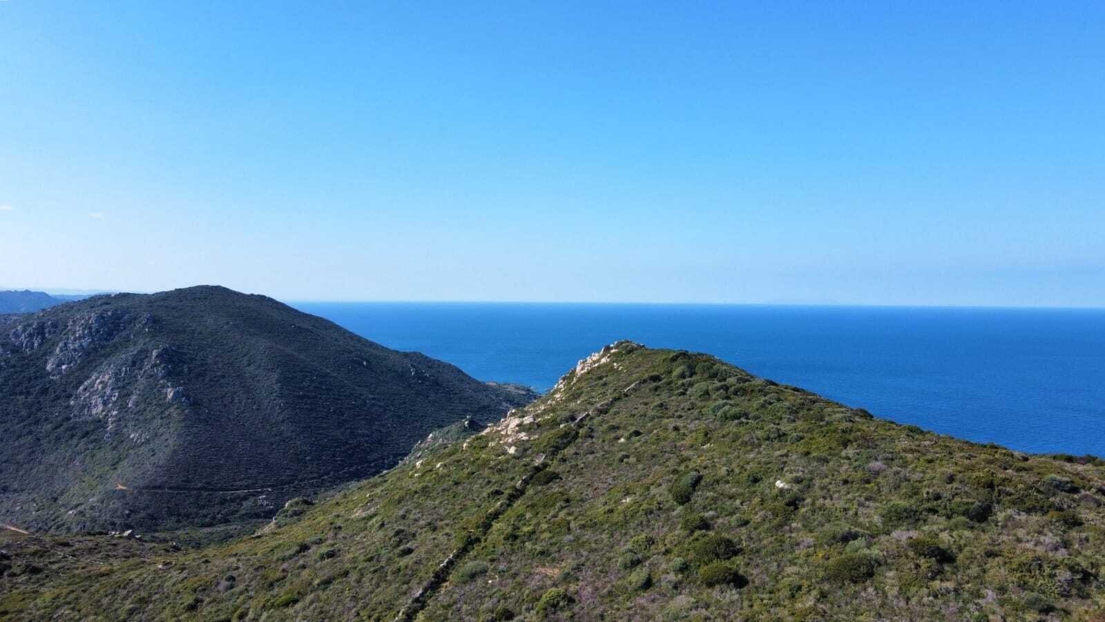 Große Struktur mit Meerblick und Potenzial, Vignola