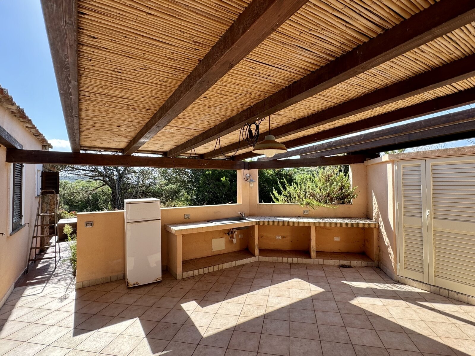 Große Villa in Capizza di Vacca, Meerblick
