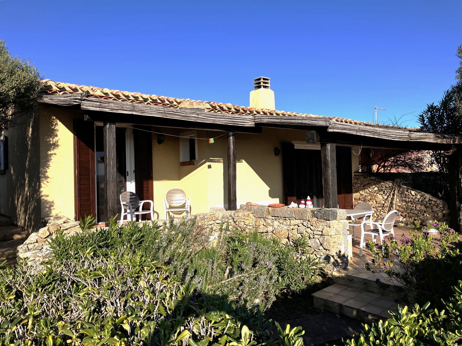 Sehr gepflegte Villetta mit fantastischem Meerblick, Santa Teresa Gallura