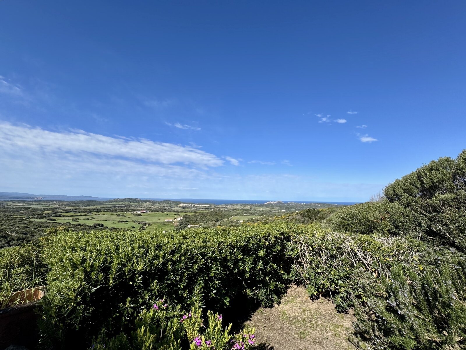 Sehr gepflegte Villetta mit fantastischem Meerblick, Santa Teresa Gallura