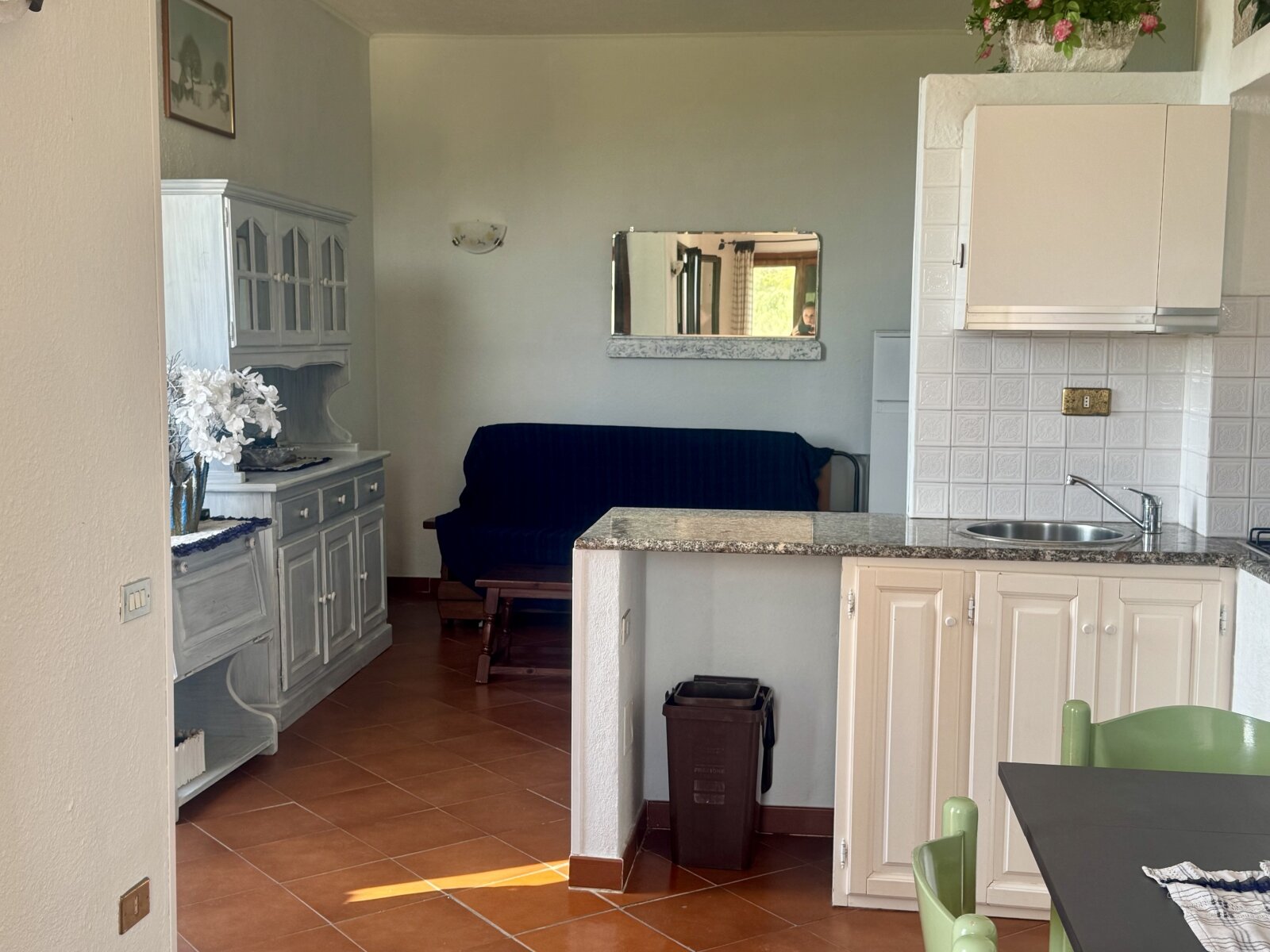 3 Zi.-Ferienwohnung in Porto Pozzo, ruhig, Meerblick