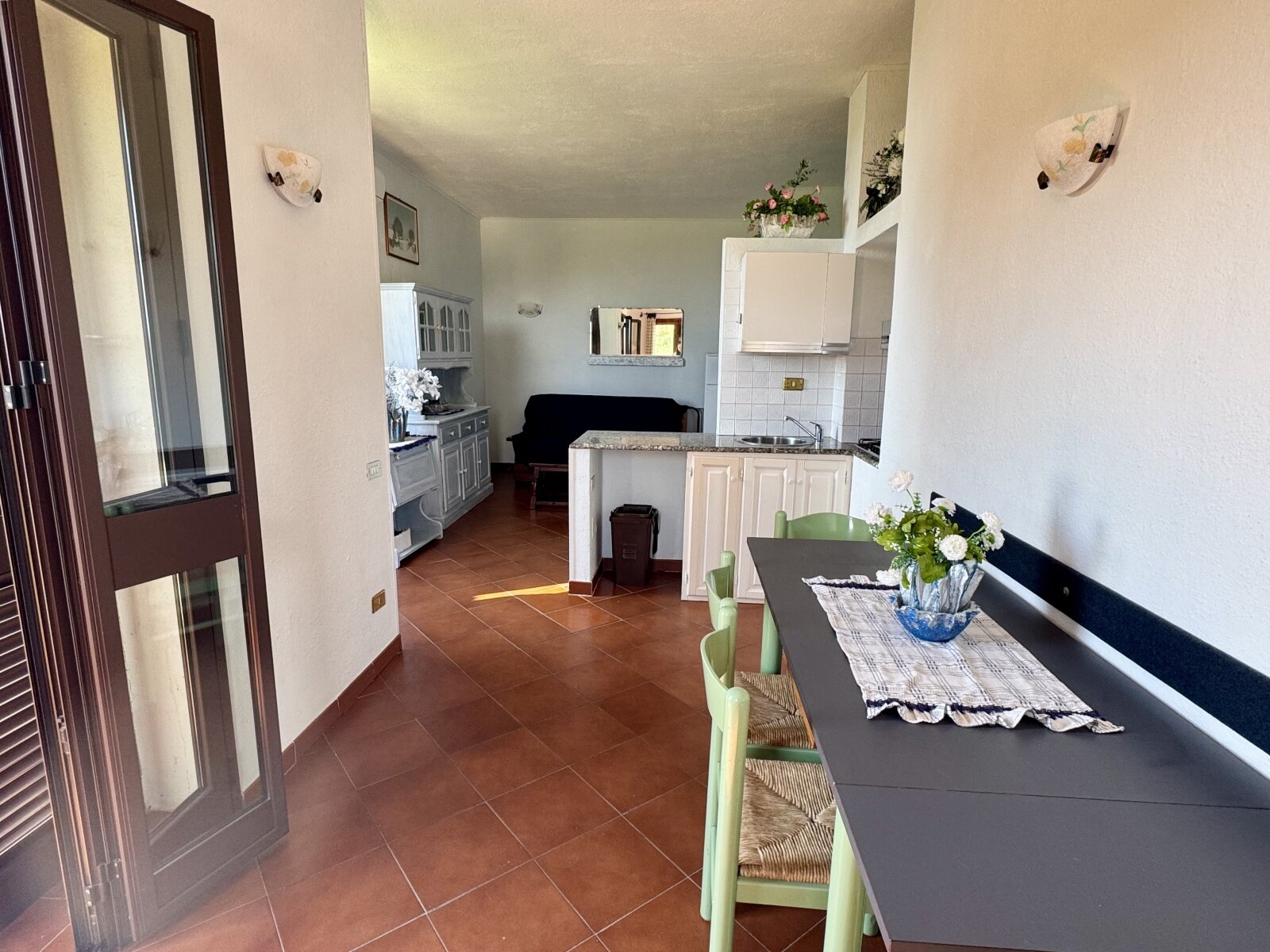 3 Zi.-Ferienwohnung in Porto Pozzo, ruhig, Meerblick