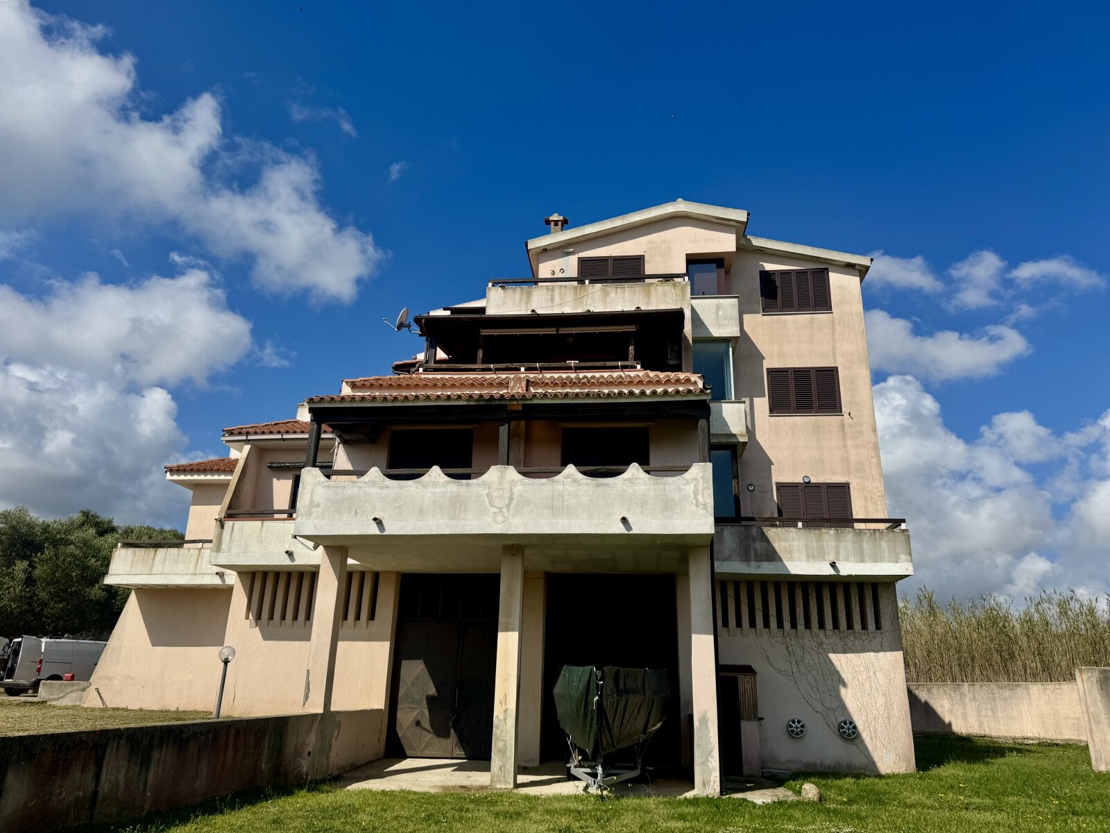 3 Zi.-Ferienwohnung in Porto Pozzo, ruhig, Meerblick