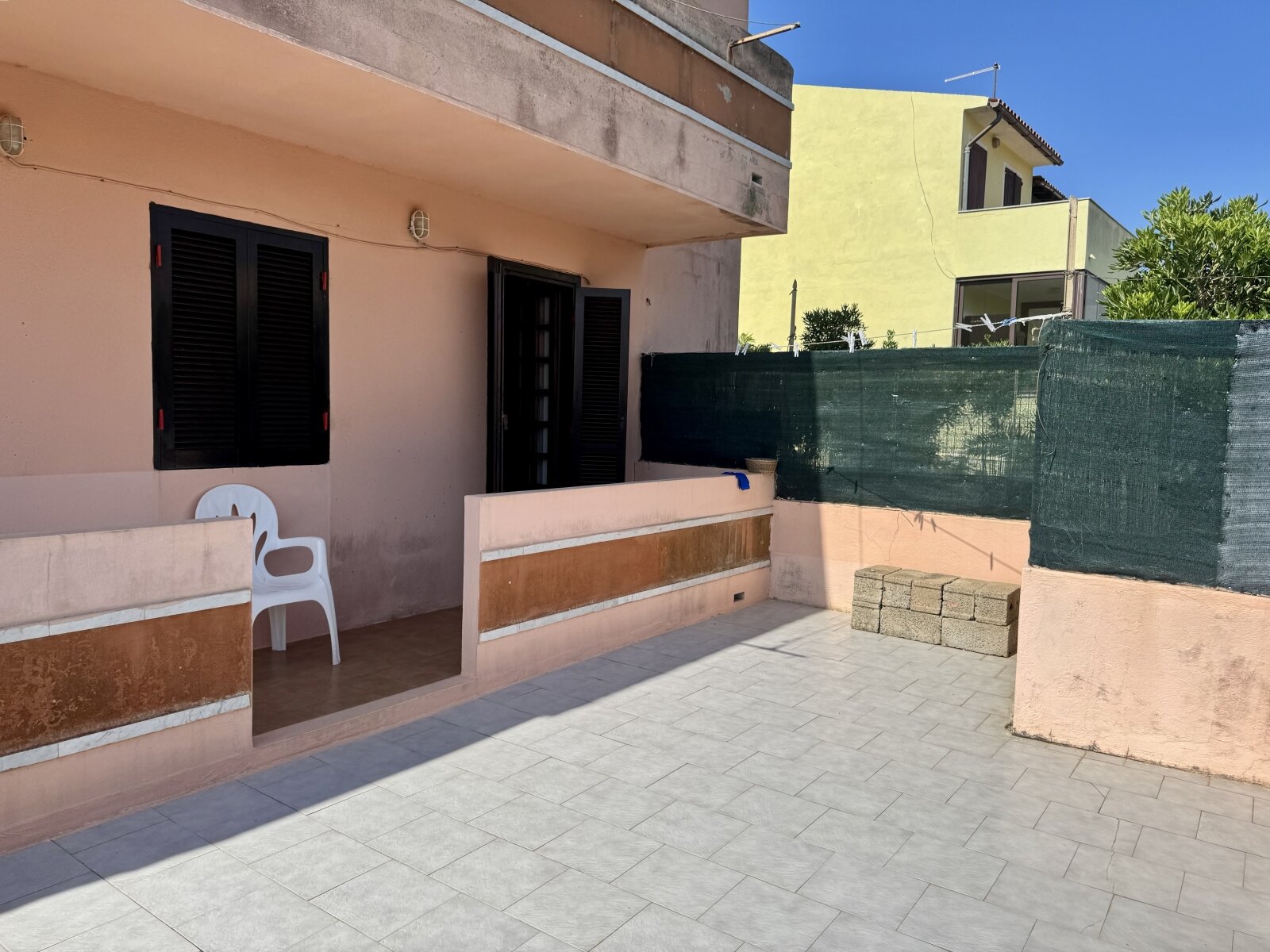 3 Zi-Appartement,große Terrasse, GARAGE