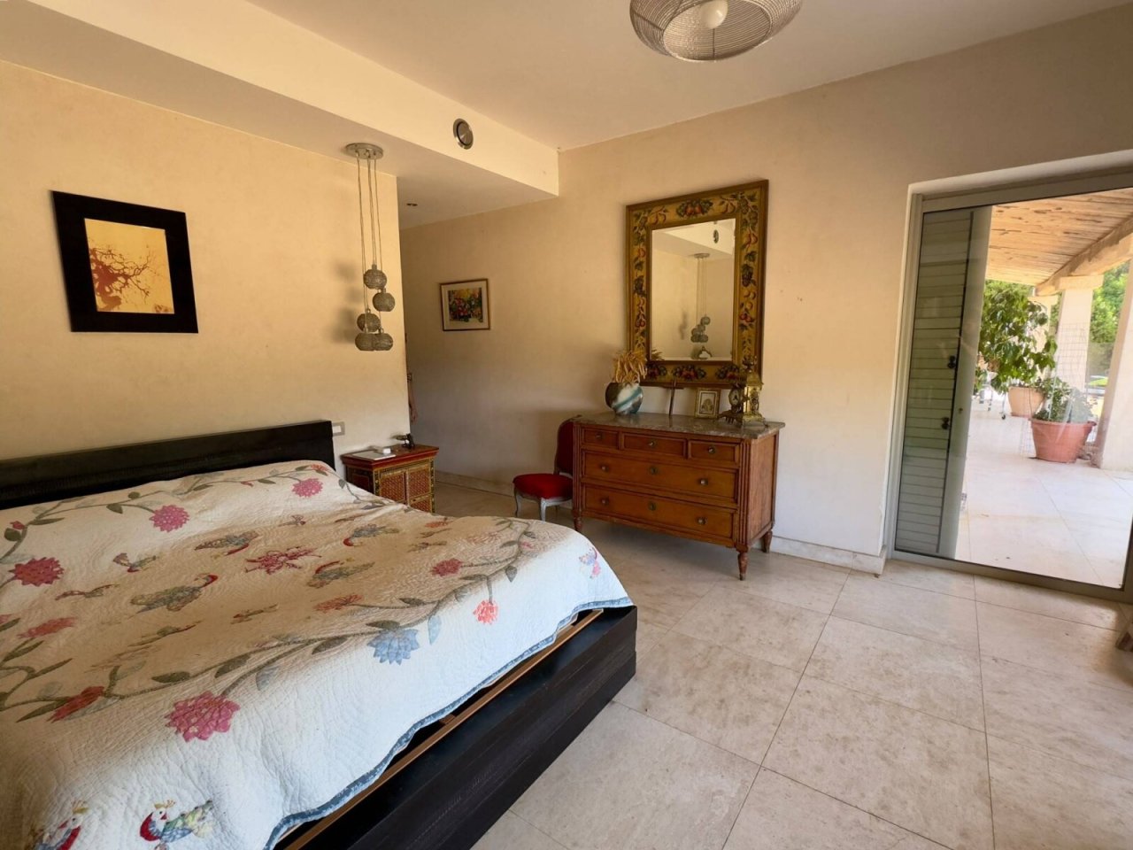 Schlafzimmer mit Terrassentür Schlafzimmer mit Terrassentür