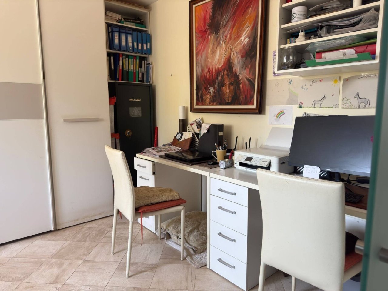 Studio/Arbeitszimmer Studio/Arbeitszimmer