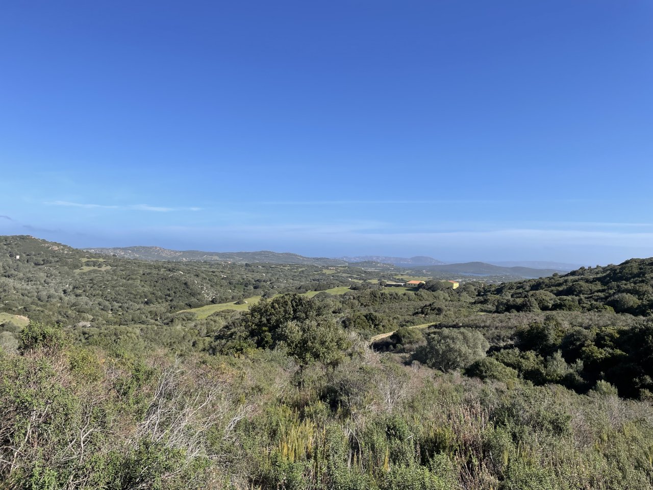 Grundstück Val di Mela mit Meerblick Grundstück Val di Mela mit Meerblick