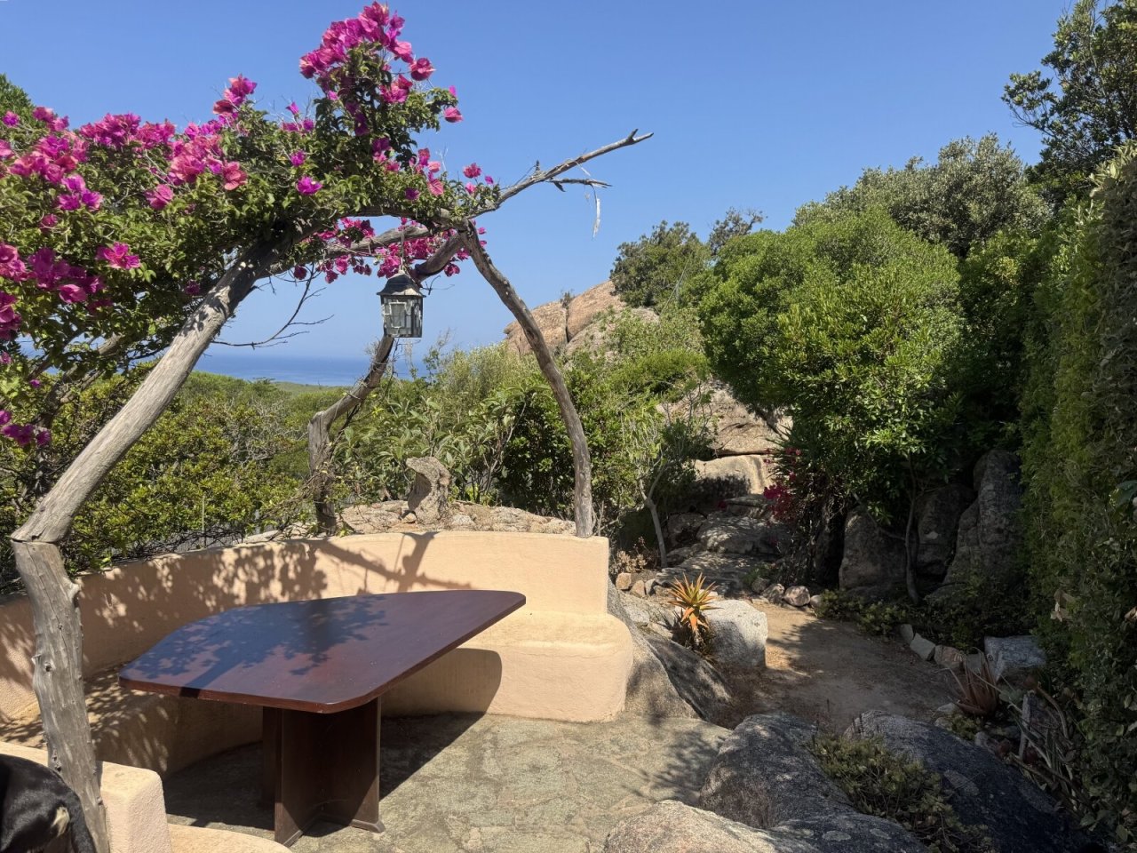 hinterer Garten mit Sitzecke