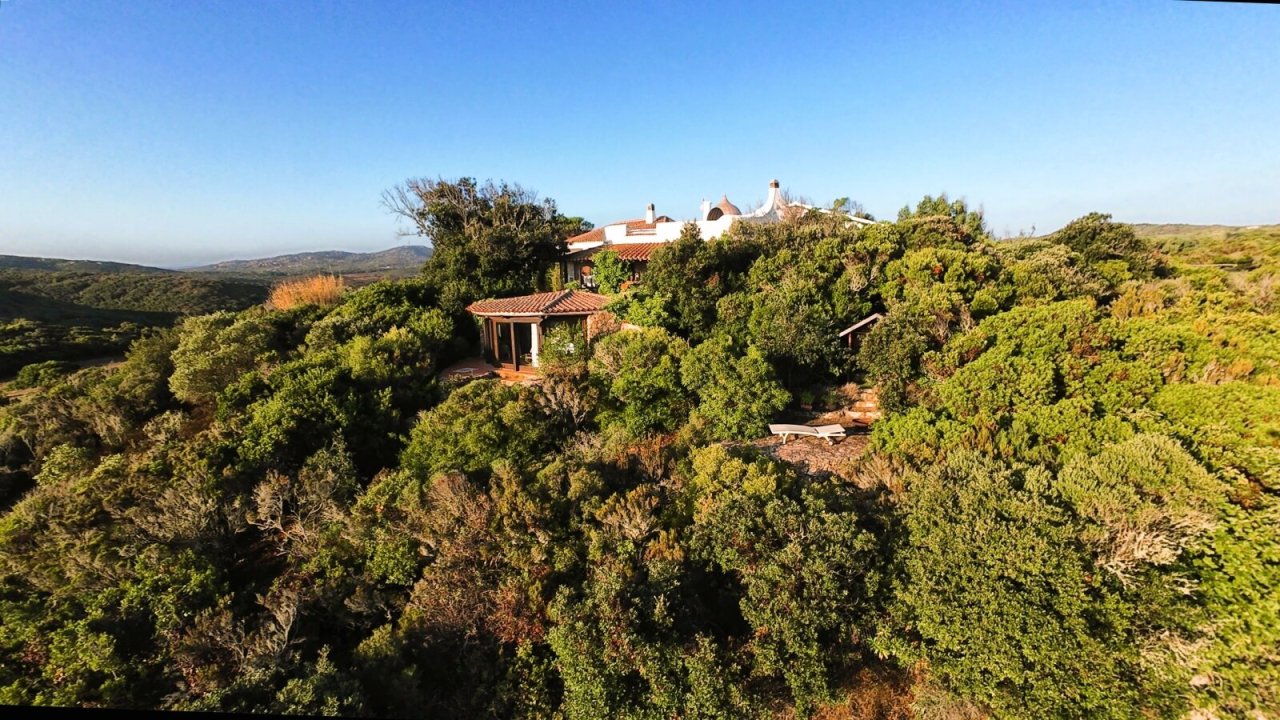 Exclusive natural paradise: Mediterranean finca with breathtaking panoramic view in unspoiled landscape