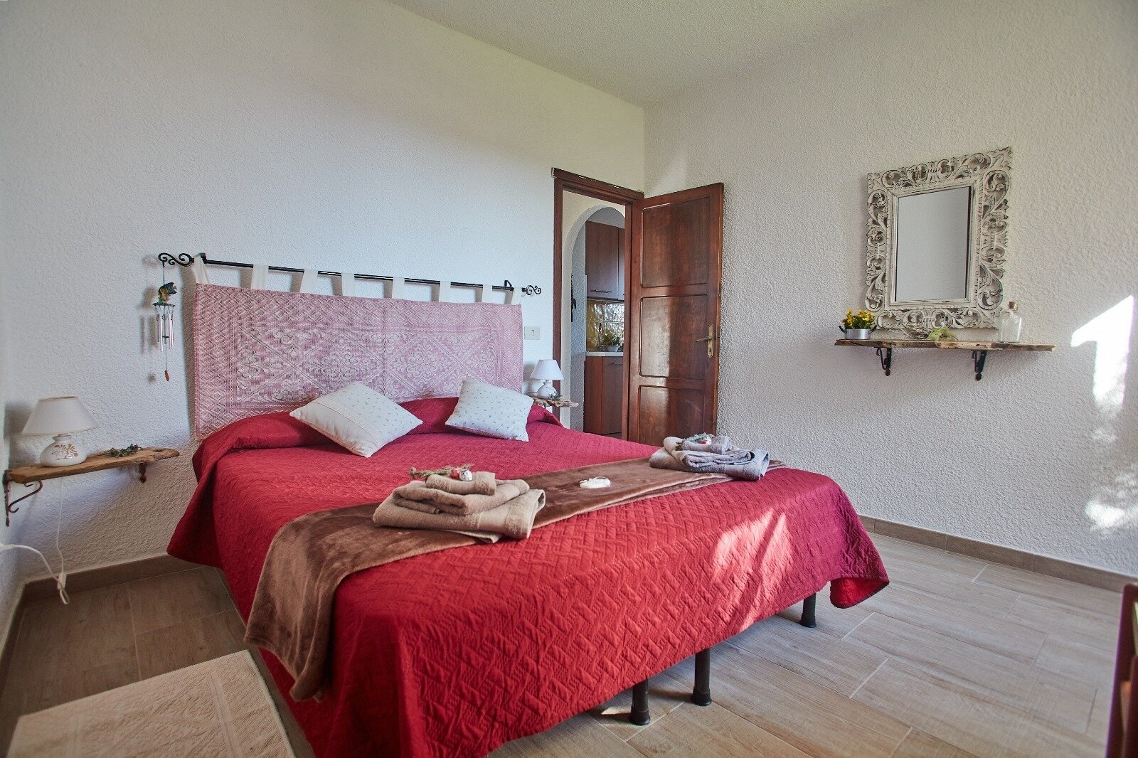 Appartamento attraente al piano terra con veranda e ampio magazzino a Santa Teresa di Gallura